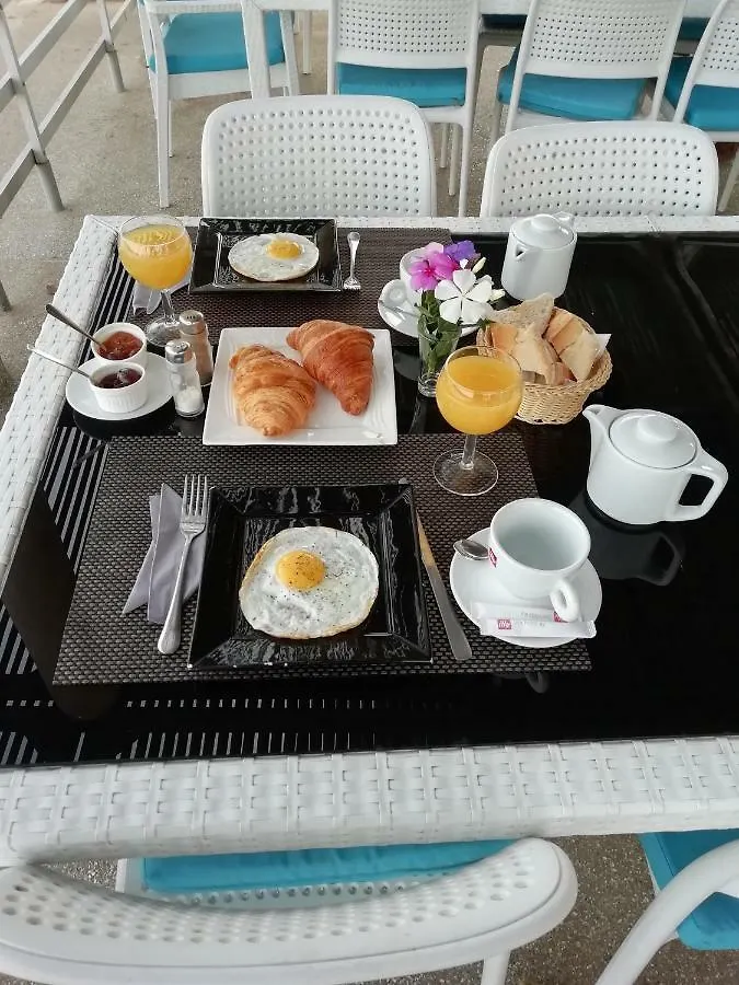 Guest house Union Amicale Corse Dakar Hotel